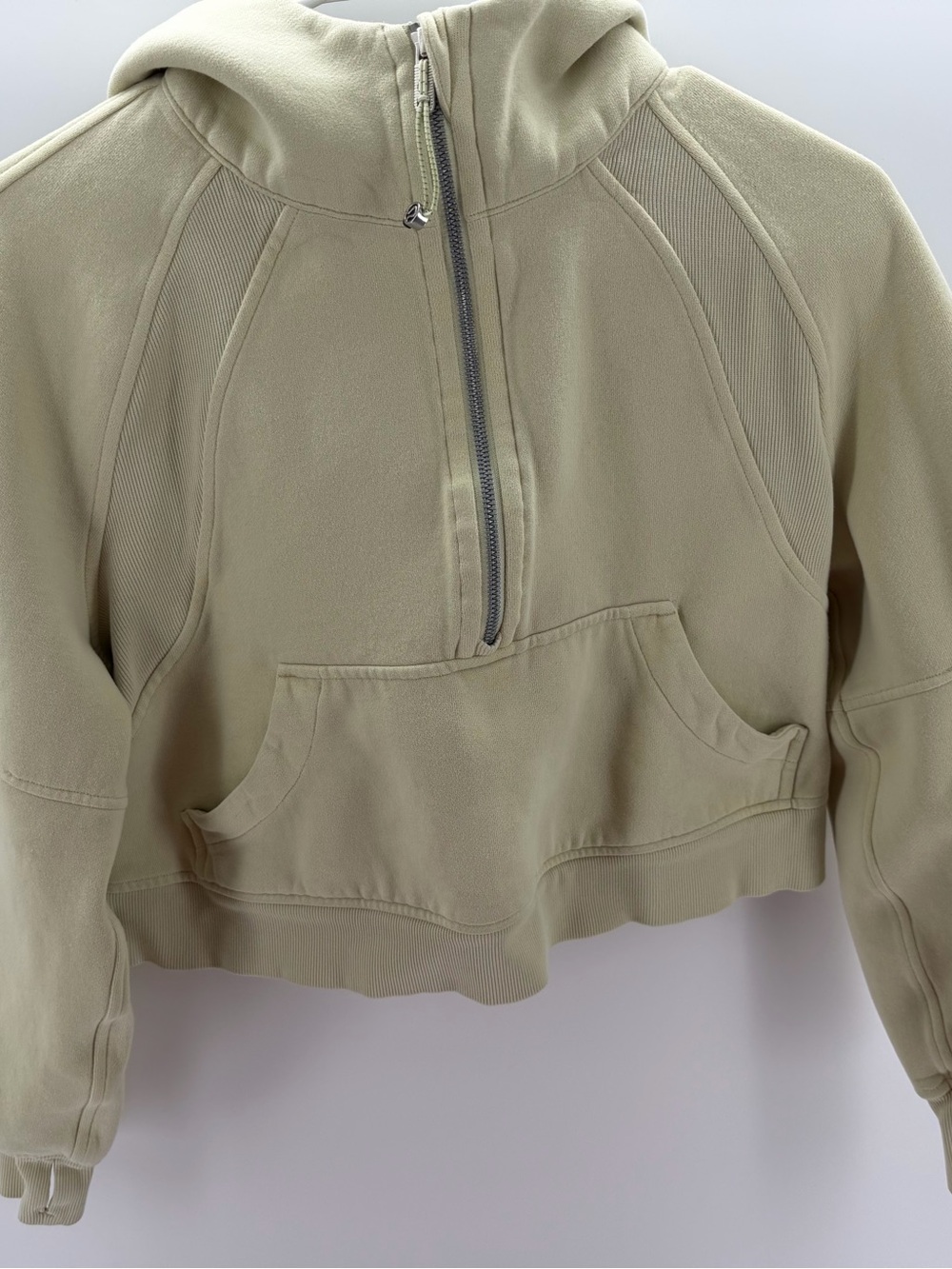lululemonWomenβs Cropped Half-Zip Hoodie in Light Olive Size Small